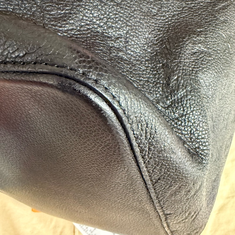 🚚趕過年前出貨🍙 LV M45256 NéoNoé MM🍙 二手有使用感 誇張議價不回應-35