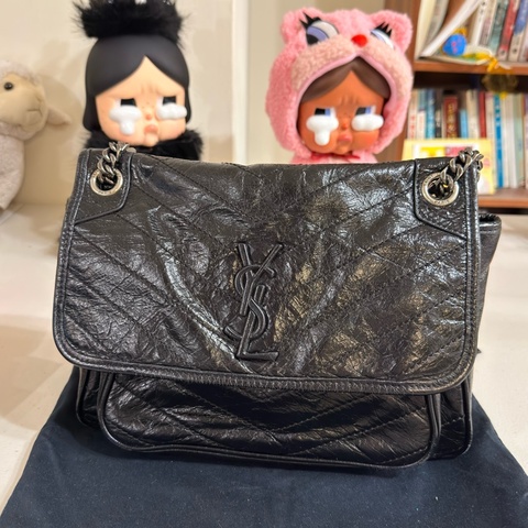 🚚趕過年前出貨🍙 Ysl Niki 中號 油蠟皮經典黑🍙 二手有使用感 誇張議價