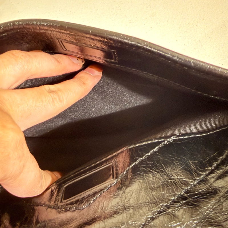 🚚趕過年前出貨🍙 Ysl Niki 中號 油蠟皮經典黑🍙 二手有使用感 誇張議價-13