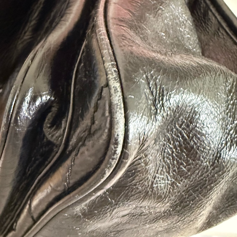 🚚趕過年前出貨🍙 Ysl Niki 中號 油蠟皮經典黑🍙 二手有使用感 誇張議價-36