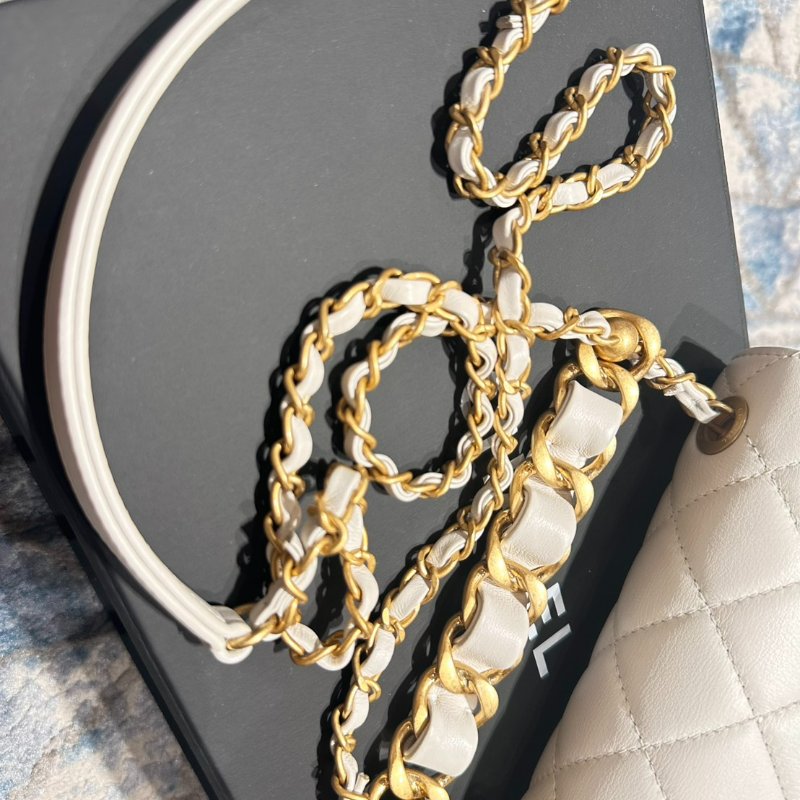 Chanel Flap Bag 香奈兒橫手柄翻蓋包-18