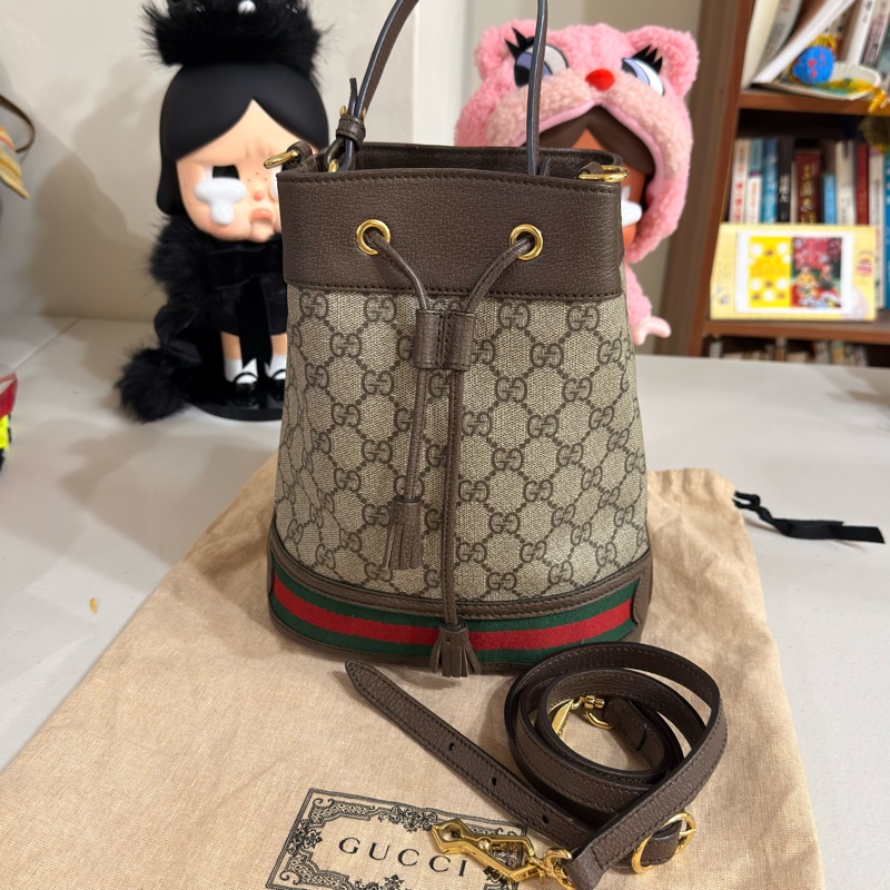 🚚趕過年前出貨🍙 GUCCI Ophidia帆布老花紅綠織帶水桶包🍙二手閒置品 誇張議價不回應-0