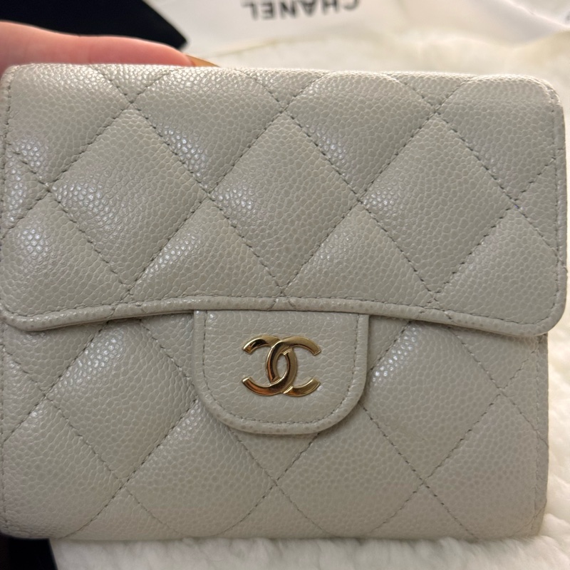 Chanel魚子醬三折短夾💗-5