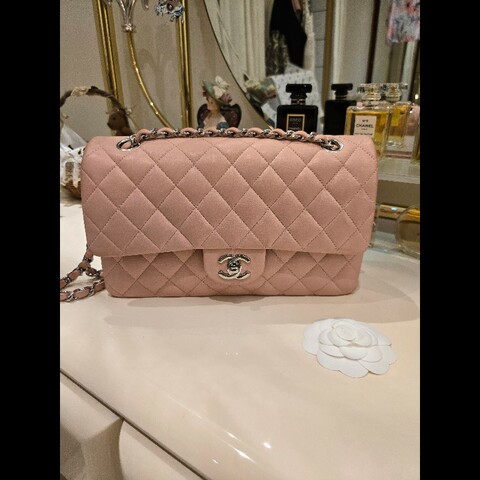 Chanel 經典銀扣淡粉紅雙蓋CF
