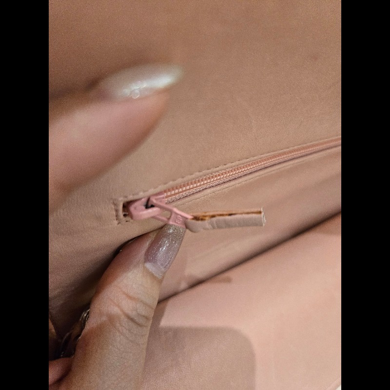 Chanel 經典銀扣淡粉紅雙蓋CF-17