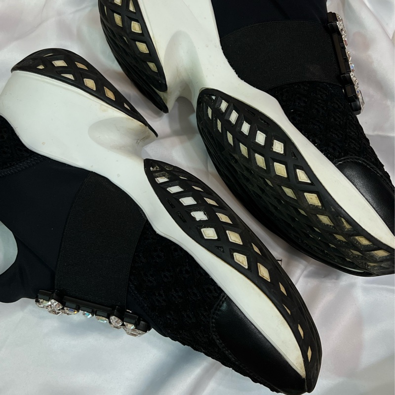 Roger Vivier 鑽扣增高球鞋 黑色-3