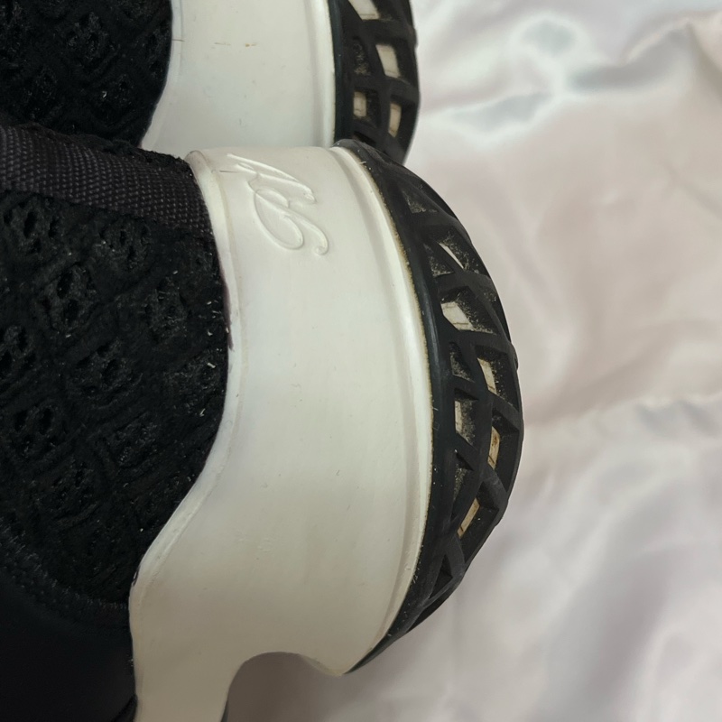 Roger Vivier 鑽扣增高球鞋 黑色-7