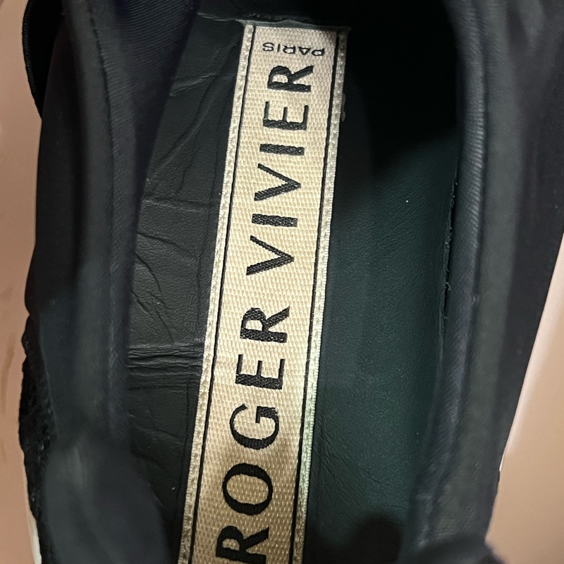 Roger Vivier 鑽扣增高球鞋 黑色-12