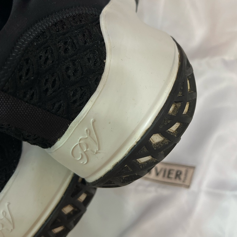 Roger Vivier 鑽扣增高球鞋 黑色-15