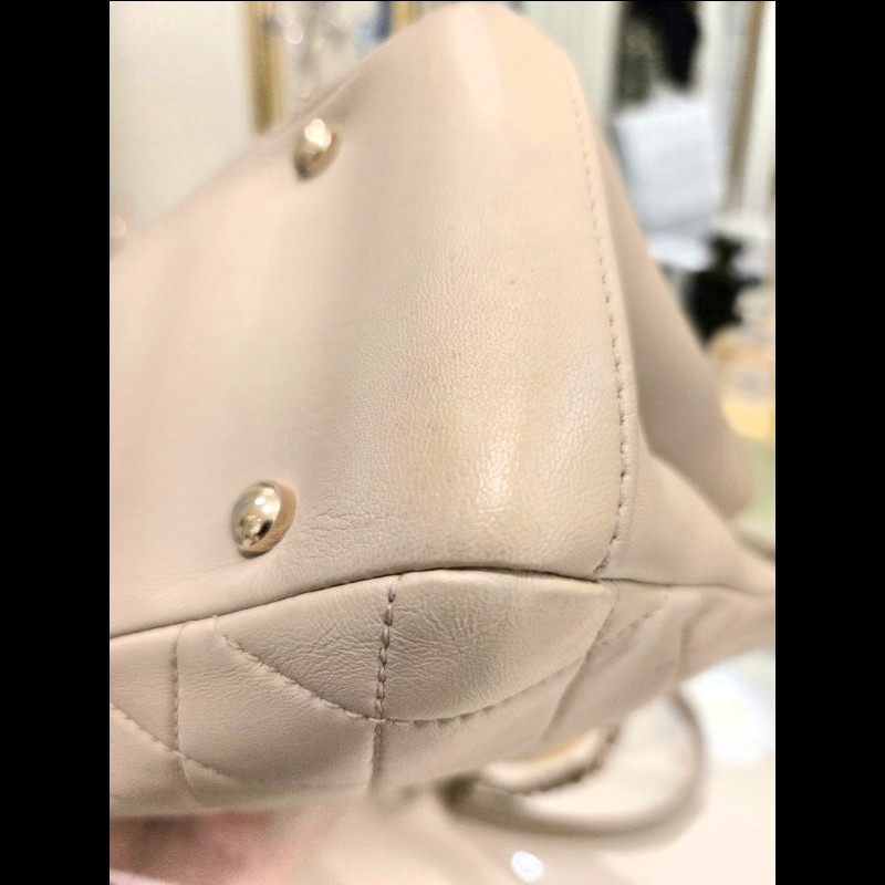 Chanel 香奈兒 米色手腕肩背2用包-18