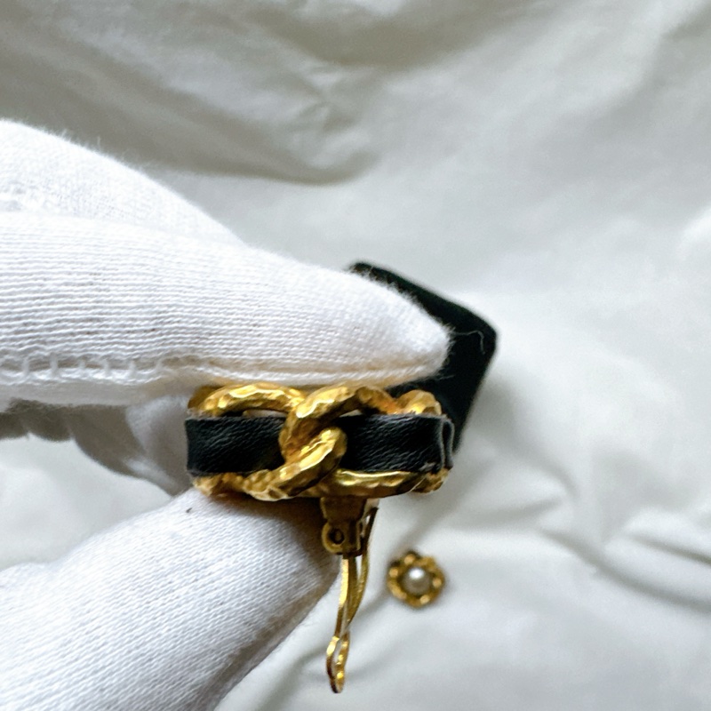 二手正品Chanel香奈兒金色鍍金皮革古董耳夾93A 香奈兒耳環 香奈兒耳夾 香奈兒配件 香奈兒珠寶-12