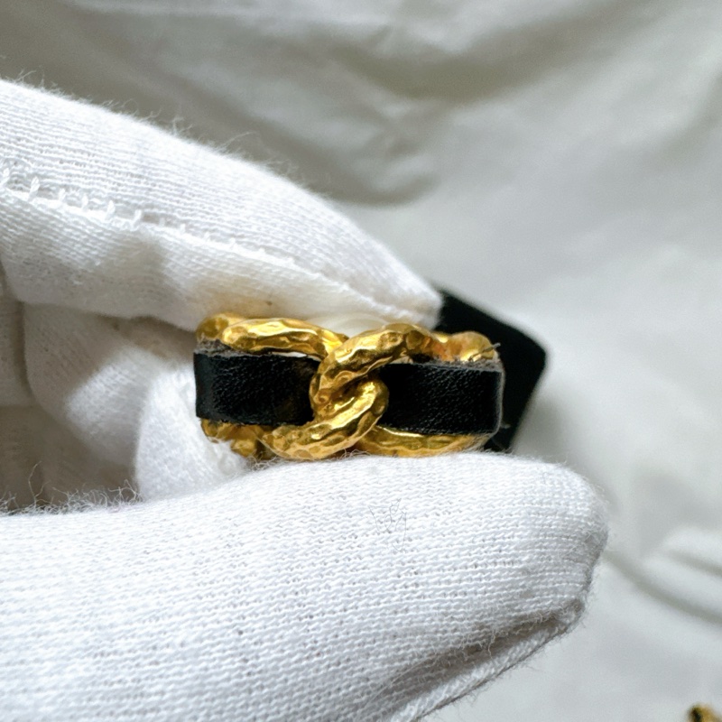 二手正品Chanel香奈兒金色鍍金皮革古董耳夾93A 香奈兒耳環 香奈兒耳夾 香奈兒配件 香奈兒珠寶-16