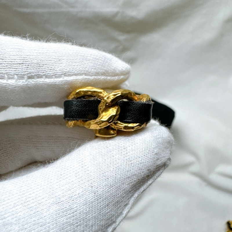 二手正品Chanel香奈兒金色鍍金皮革古董耳夾93A 香奈兒耳環 香奈兒耳夾 香奈兒配件 香奈兒珠寶-17