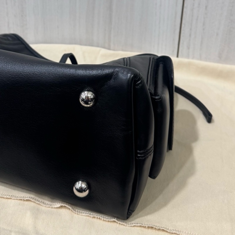 Lv carryall 黑武士全皮經典小號-8