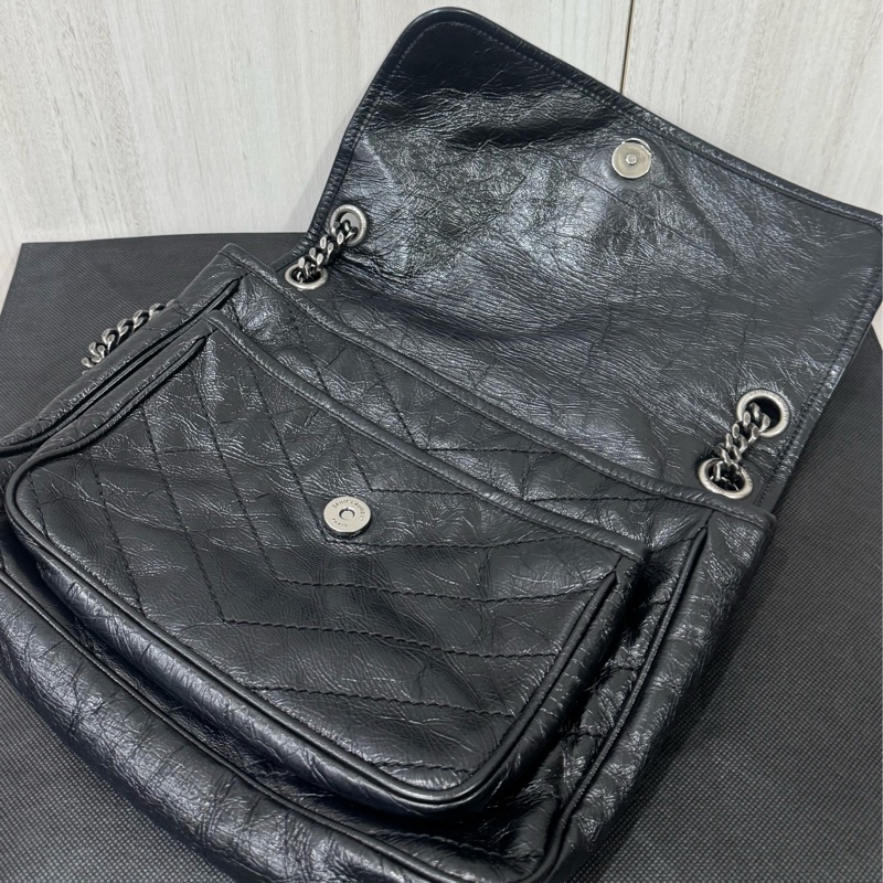 Ysl Niki經典黑色中號-12