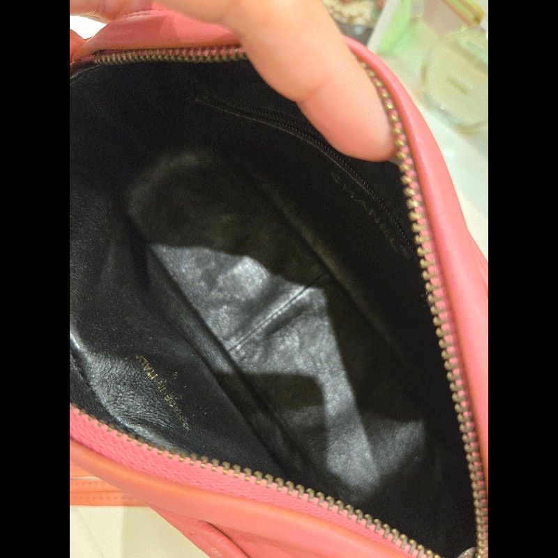 Chanel 小羊皮 鮭魚粉古董相機包-9