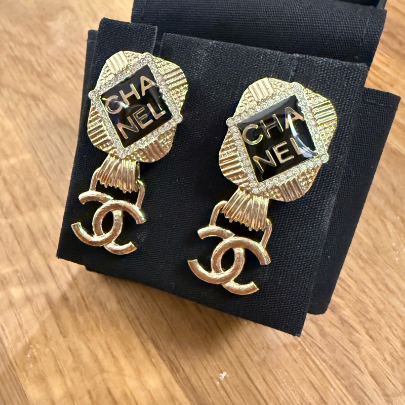 Chanel 手工坊系列 墜飾耳環-0