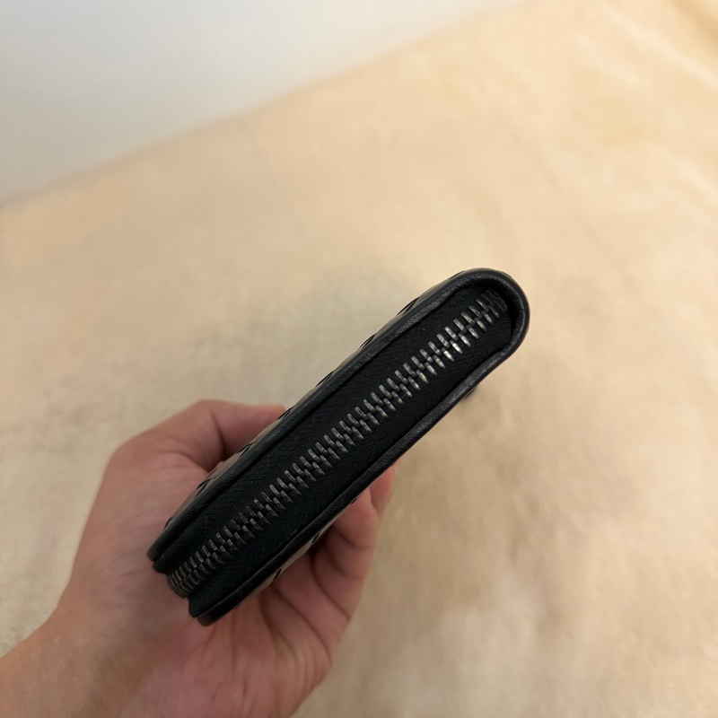 Bv經典黑色編織拉鍊長夾-4