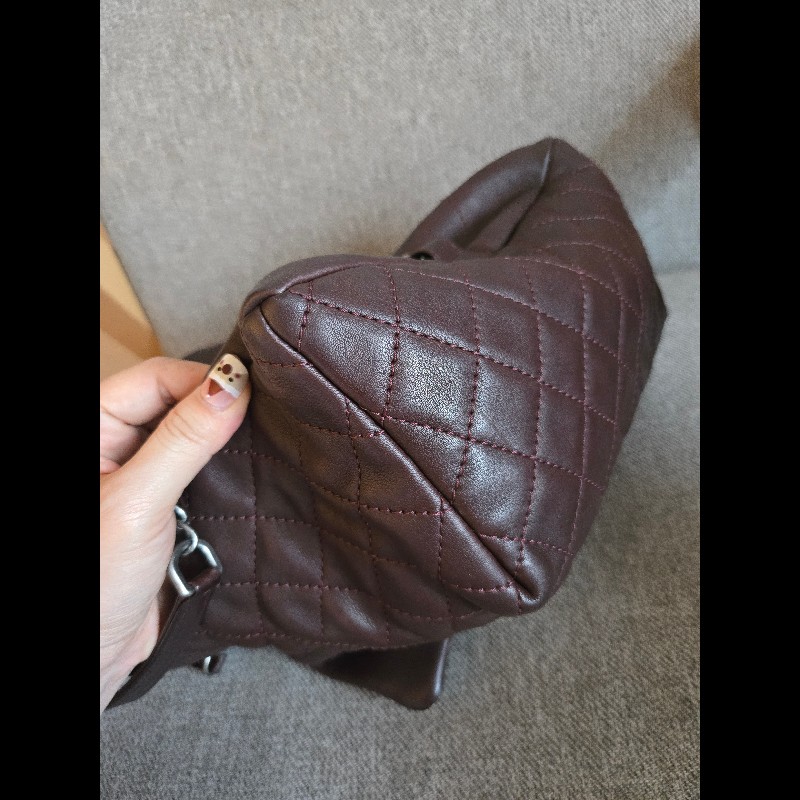 Chanel 牛皮超實用兩用後背包-7