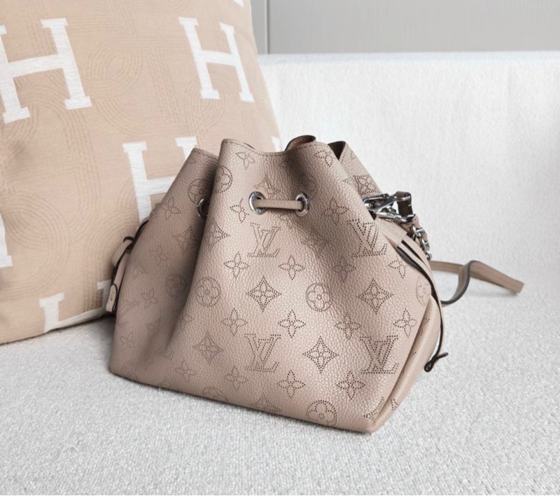 【98%新 ✨ 全網最低價！】LV bella月光女神 鏤空水桶包 大象灰 牛皮 少子包-4