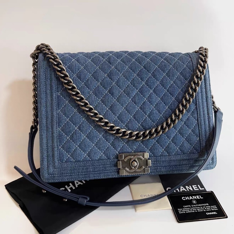 Chanel • Le Boy Xxl 稀有丹寧牛仔銀釦翻蓋鏈條包 機場包-1