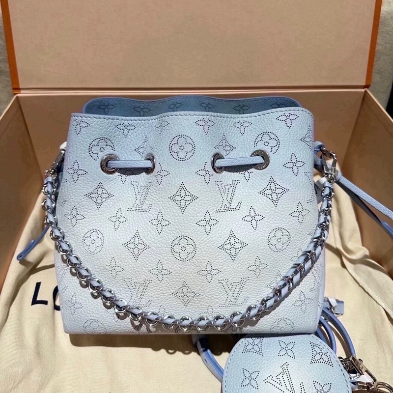 【全新 ✨ 全網最低價！】LV bella 水桶包 漸變淺藍 鏤空 月光女神 單肩包斜挎包 少子包-0