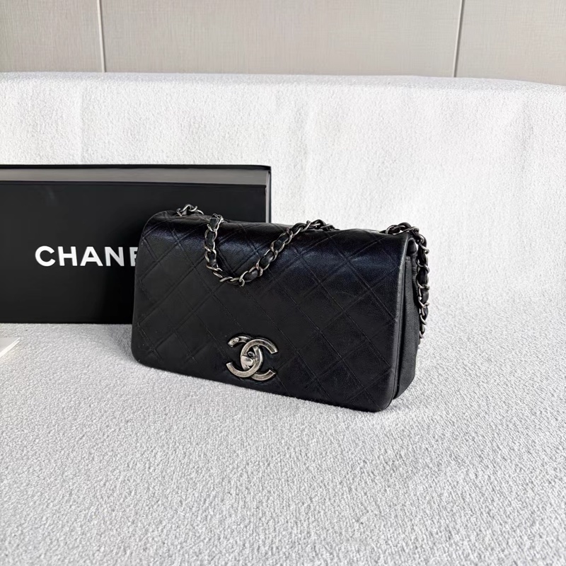 Chanel · 稀有華夫格黑銀牛皮翻蓋鏈條包 全配-5