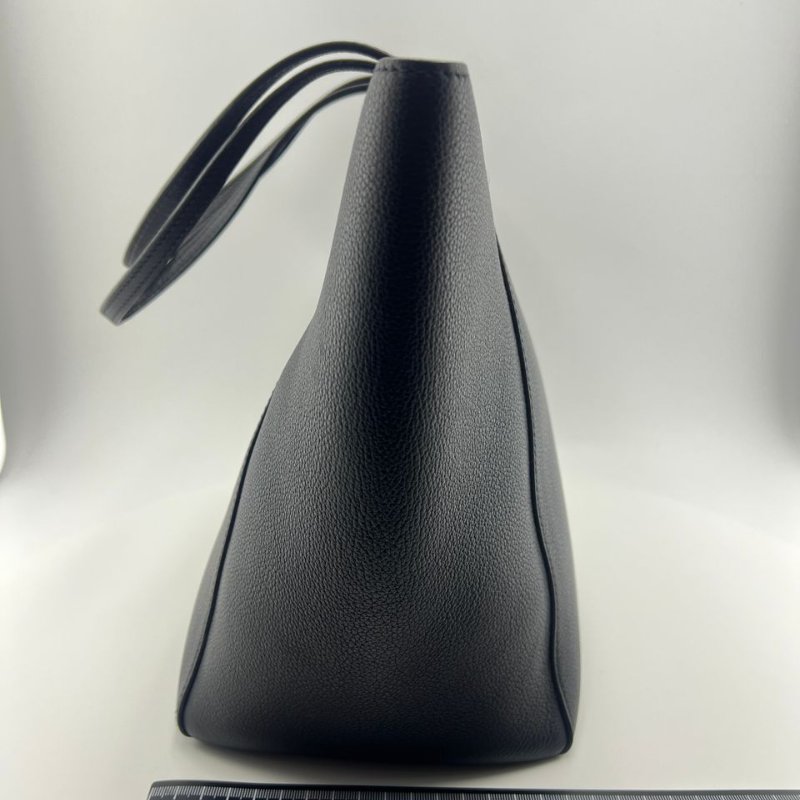 路易威登 Lockmeto 系列托特包-5