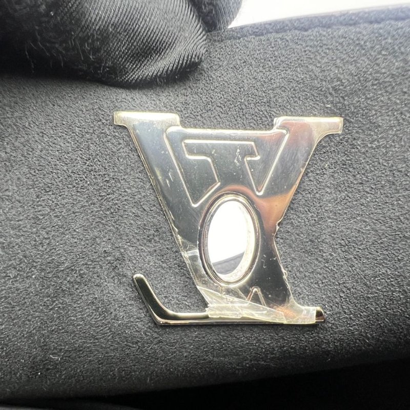 路易威登 Lockmeto 系列托特包-16