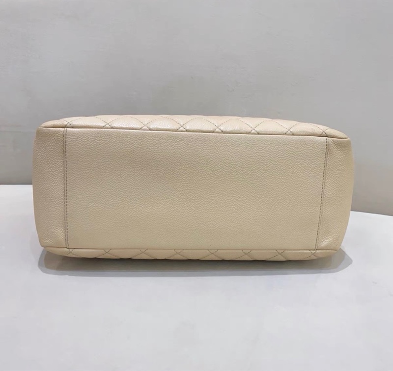 【96%新 ✨ 全網最低價！】香奈兒米色奶茶色荔枝紋GST托特包15開-4