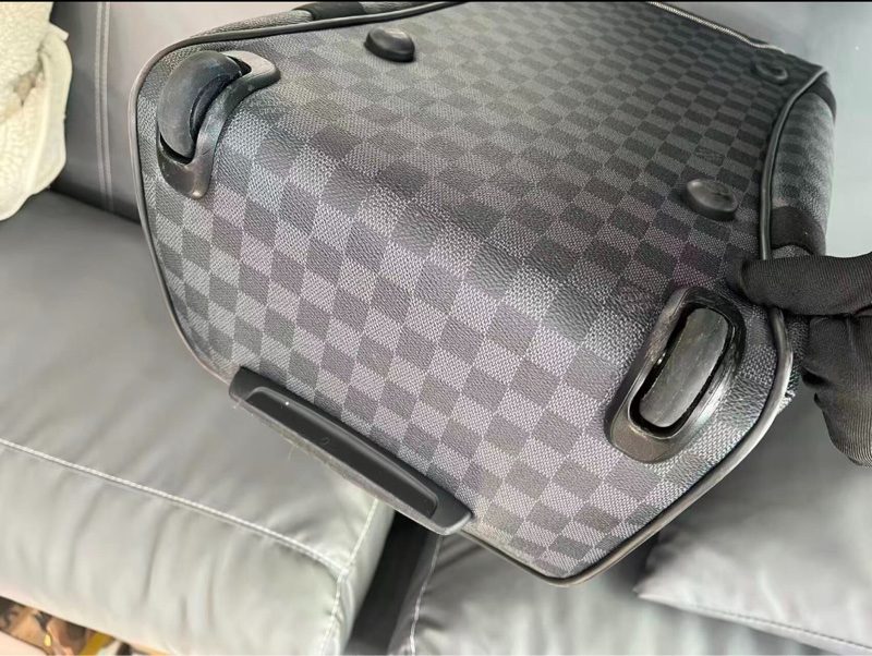 【90%新✨容量之王】LV neoeole55 黑棋盤格 手提行李袋 拉桿箱-6