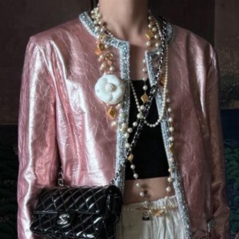 CHANEL 黑色漆皮 涼皮 雙蓋 皮穿練 coco 25cm 肩背包 側背包 斜背包 #割愛收藏46800 vintage 85新  正常使用痕跡  這個專櫃現在現在同系列新款要40萬 🛫-1