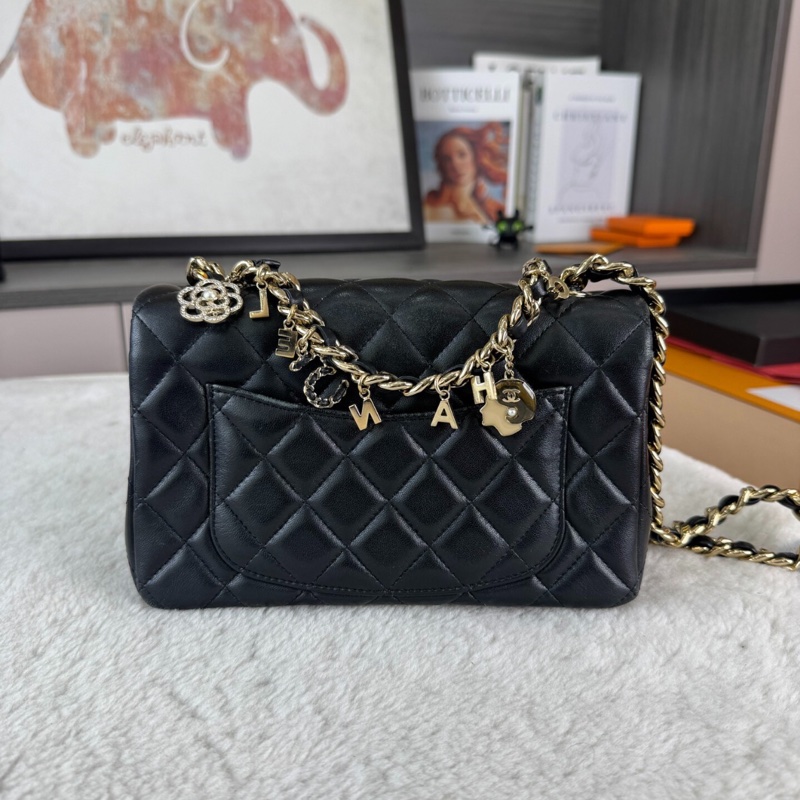 【95%新✨情人節限定👩‍❤️‍💋‍👨全網最優惠】Chanel 黑色小羊皮迷你Coco-charms 長方形翻蓋包-1