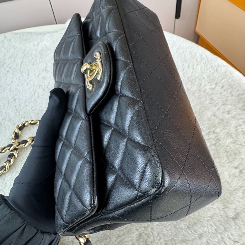 【95%新✨情人節限定👩‍❤️‍💋‍👨全網最優惠】Chanel 黑色小羊皮迷你Coco-charms 長方形翻蓋包-3