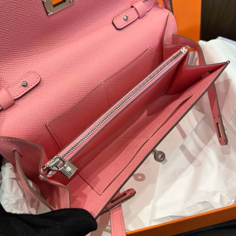 🌈Hermes💗Kelly to go💗1Q奶昔粉銀扣🌈全新閑置🌟Epsom皮🌟愛馬仕🌟-1