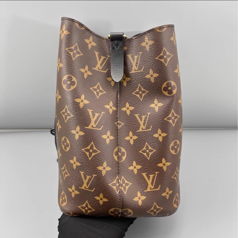 經典不敗實用款❤️‍🔥99新🈶購證😍LV路易威登Neonoe老花水桶包單肩斜挎包-15