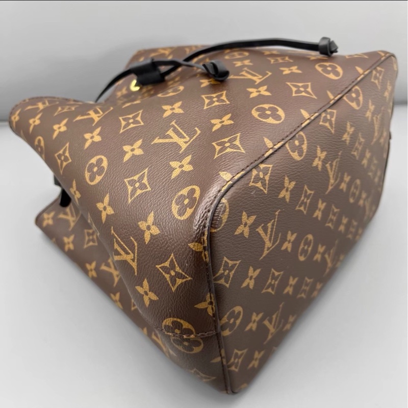 經典不敗實用款❤️‍🔥99新🈶購證😍LV路易威登Neonoe老花水桶包單肩斜挎包-16