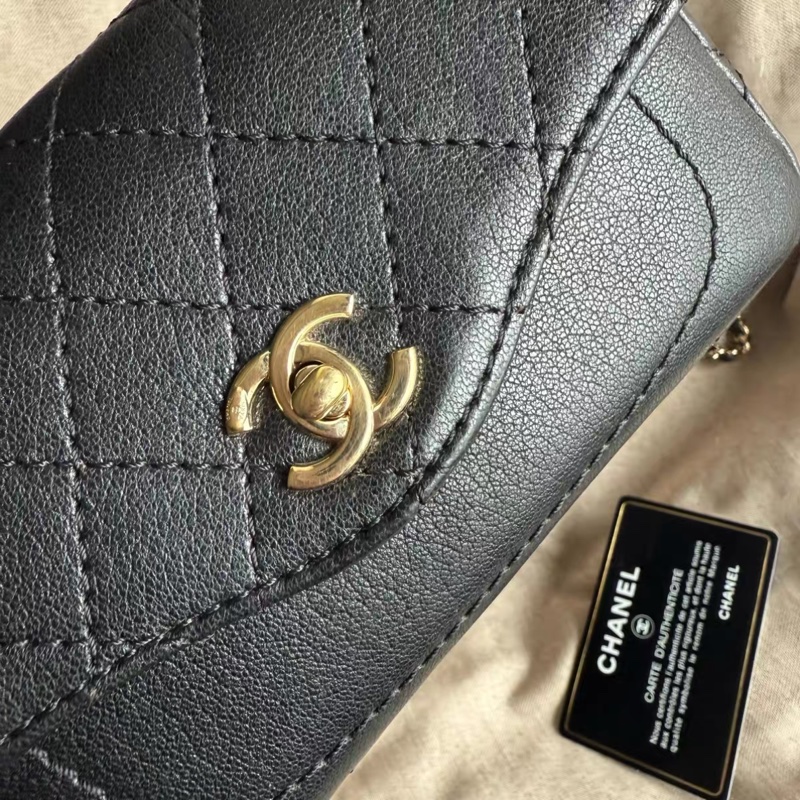 Chanel Flap Bag in Black 香奈兒黑金信封包-1