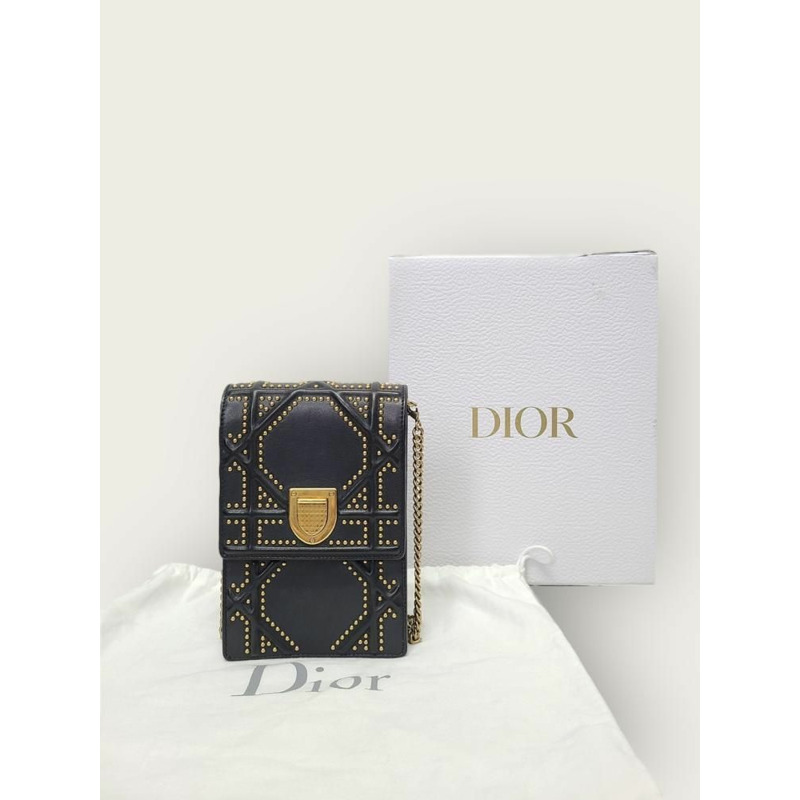 【包稅】DIOR 深海軍藍金色鉚釘立體模型豎立迷你鏈條斜背包-6