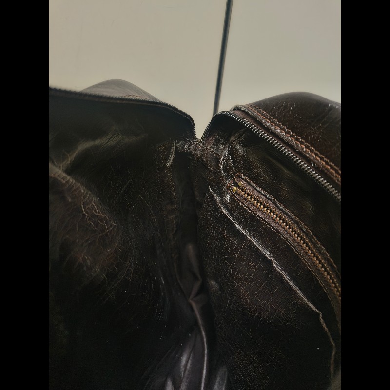 ‼️年前限時特賣‼️（原11800）至1/25⏰㊣✨FENDI✨芬迪 FF 老花 皮革 直立 收納包 相機包 肩背包 斜背包/雙F/二手包/二手精品/保證正品-59