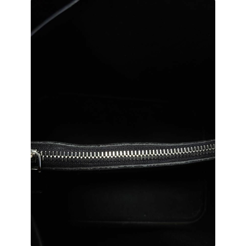 【包稅】LOUIS VUITTON 手榴彈粉紅黑色 Epi NeoNoe-3