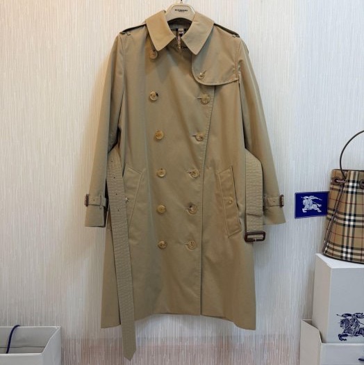 BURBERRY英國肯辛頓蜜色風衣UK6-2