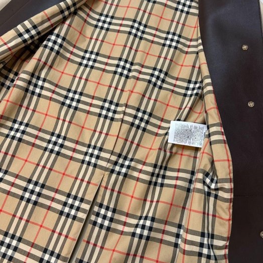 BURBERRY英國黑標羔羊皮裝飾輕便風衣UK2-9