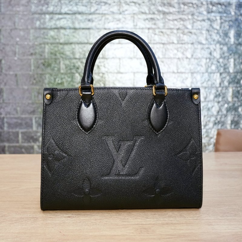 LouisVuitton/路易威登 黑色牛皮壓紋ONTHEGO PM 托特包 M45595-10