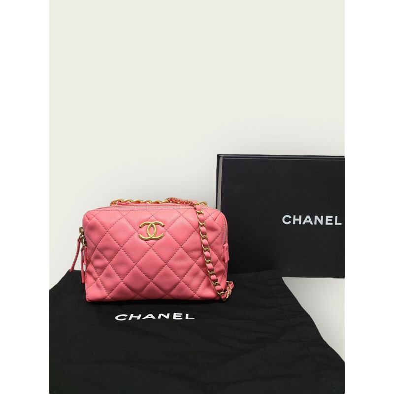 【包稅】CHANEL 粉紅保齡球小牛皮迷你斜背包-6