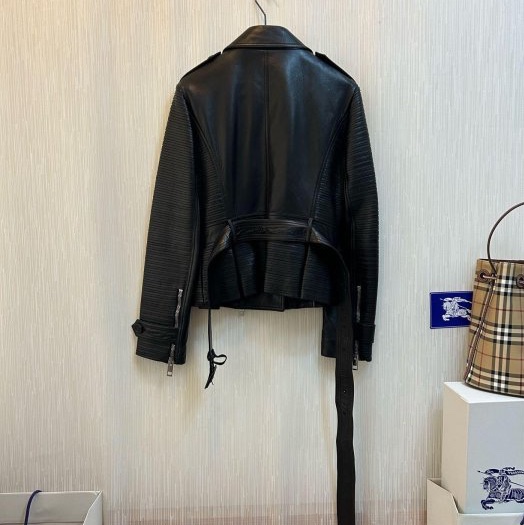 BURBERRY英國黑色羊皮騎士外套UK8-4