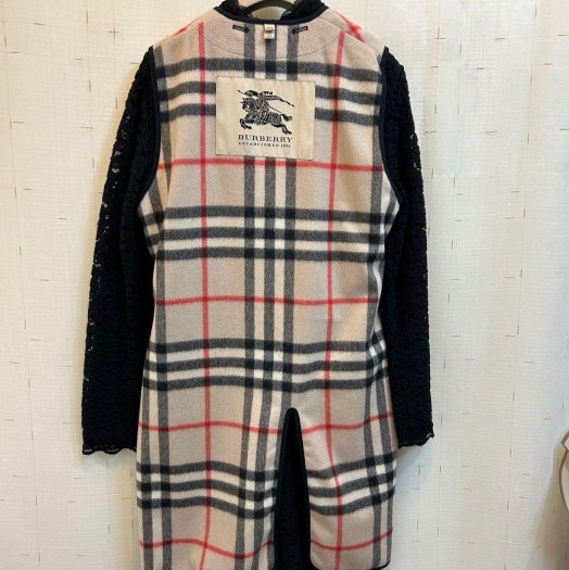 BURBERRY 英國黑標格紋內搭背心UK6-1