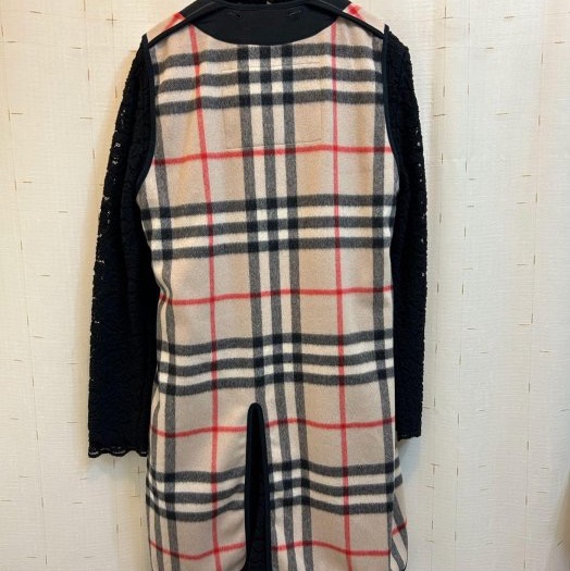 BURBERRY 英國黑標格紋內搭背心UK6-3