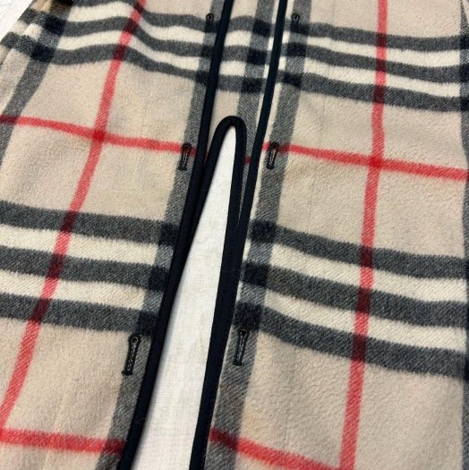 BURBERRY 英國黑標格紋內搭背心UK6-4