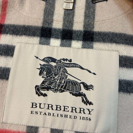 BURBERRY 英國黑標格紋內搭背心UK8-5
